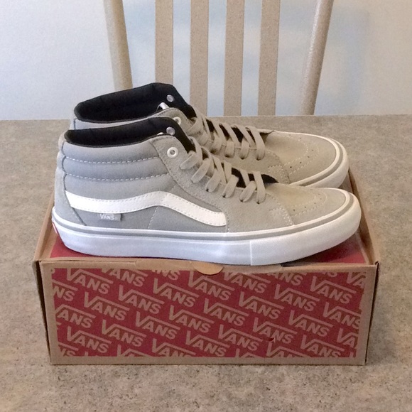 Vans Other - men vans sk8-mid pro frizz classics 💕💕💕